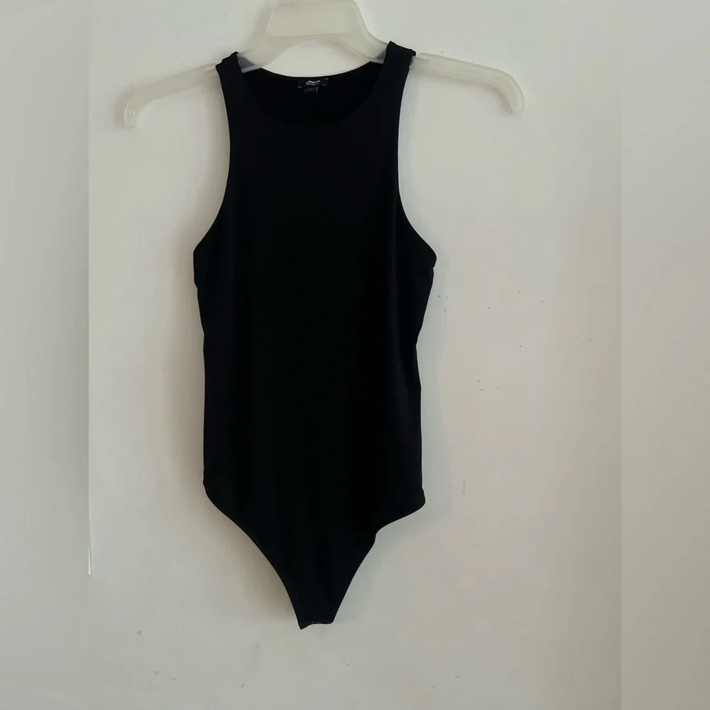 Sold - Picture 2 of 4